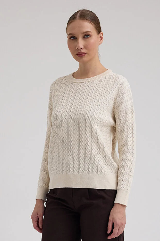 Kayık Yaka Selanik Saç Örgü Salaş Kazak