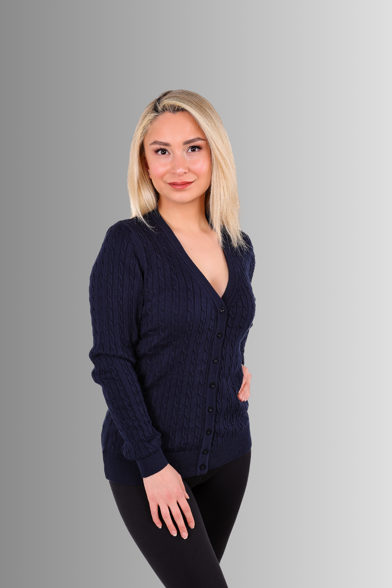 Saç Örgü  Düğmeli Hırka